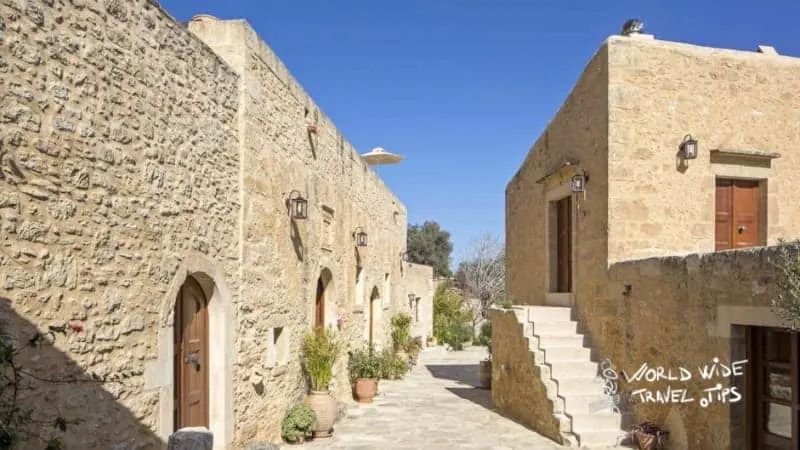 Kapsaliana Village Hotel alley Stone Buildings